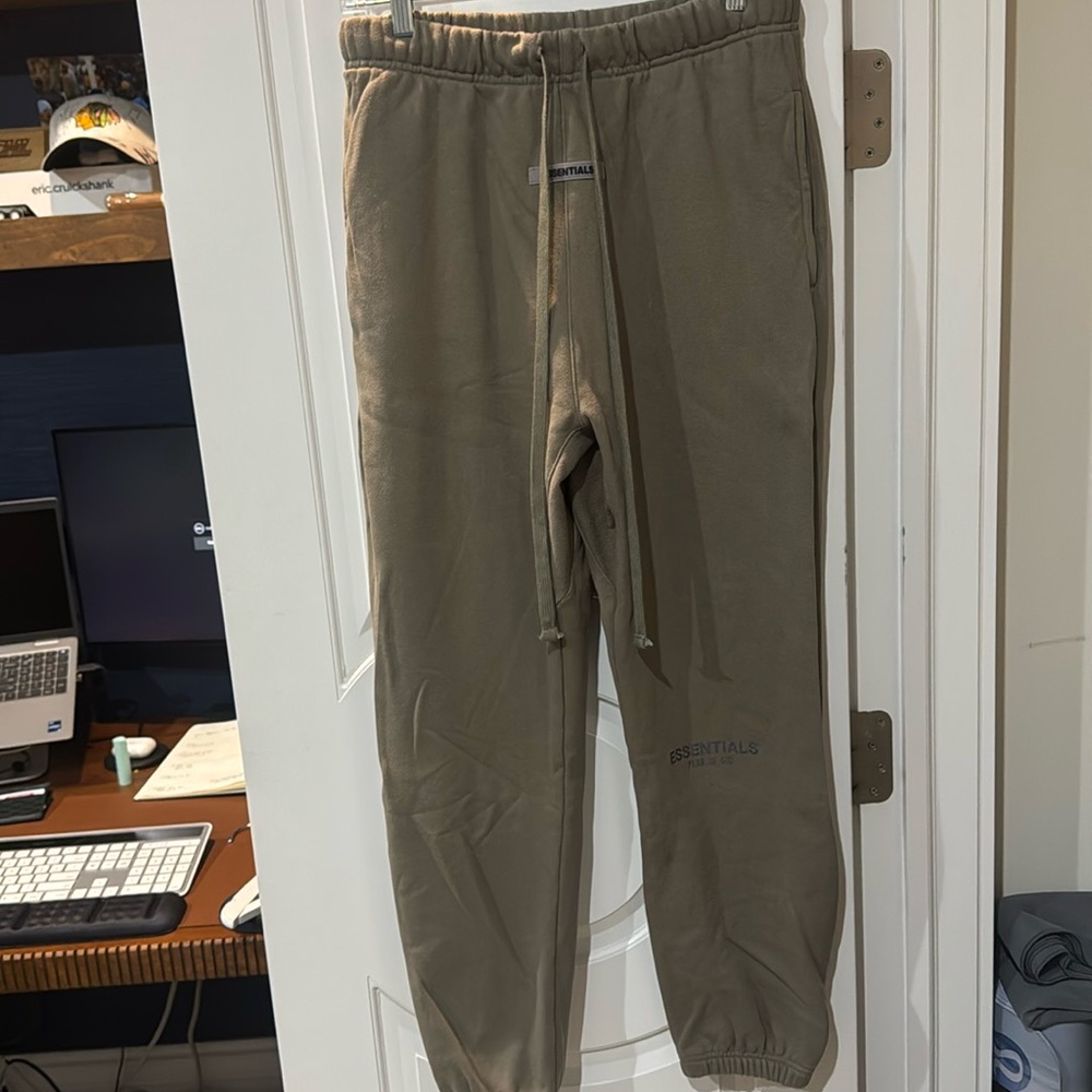Fear of God ESSENTIALS Sweatpants